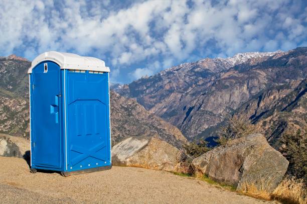 Portable Toilet Options We Offer in Waterflow, NM