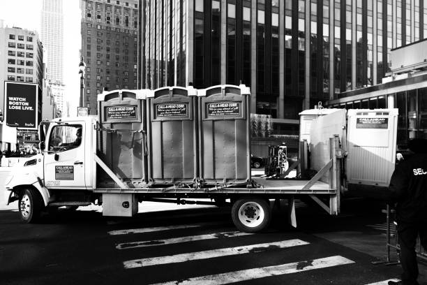 Best Porta potty delivery and setup  in Waterflow, NM
